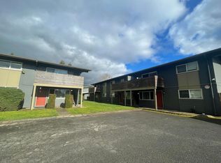 12702 E Burnside St #20, Portland, OR 97233