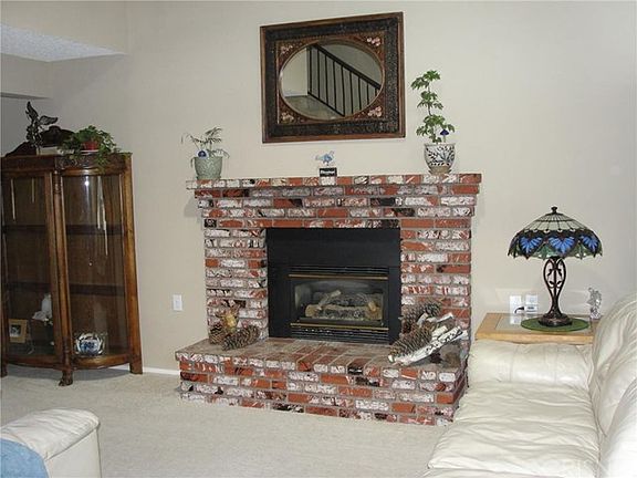 5th image of 40134 San Francisquito Canyon Rd