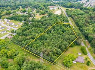 900 Burch Bridge Rd, Burlington, NC 27217