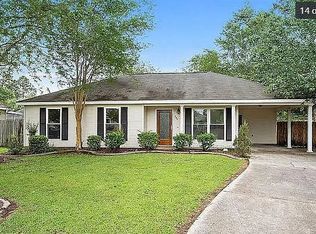 205 W Meadow Ct, Mandeville, LA 70471