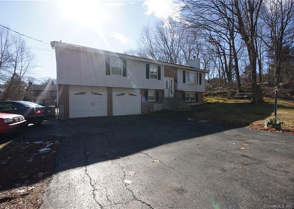 727 Hawley Ln, Stratford, CT 06614 | Zillow