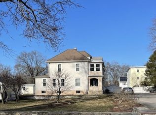 8 Lyle St, Attleboro, MA 02703