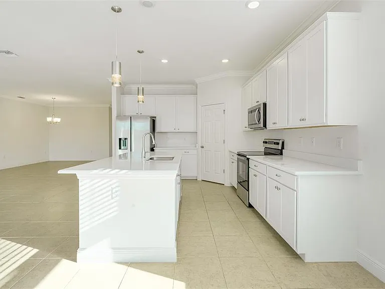 1452 SE 13th Terrace Cpe — Photo 8