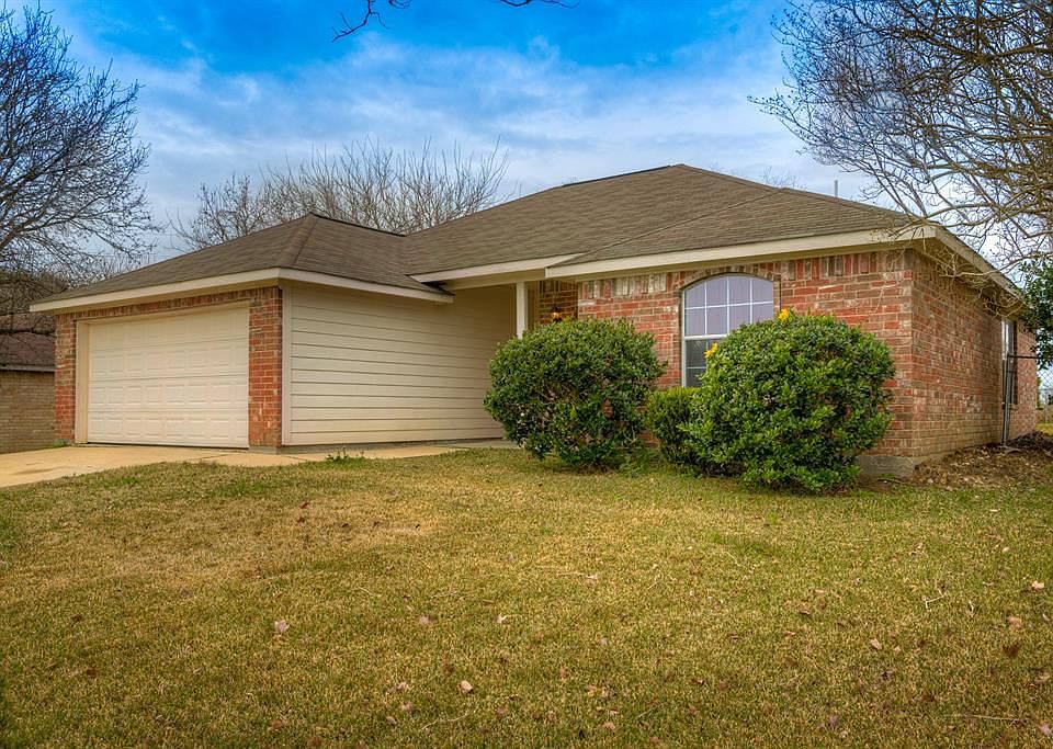 1st image of 13104 Skyline Dr