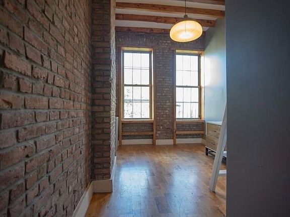 2nd image of 300 Grove St APT 3L