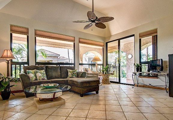 3rd image of 69-1035 Keana Pl #312