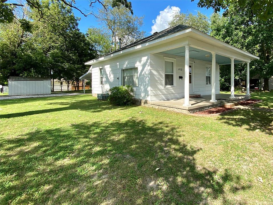 1st image of 412 W Idaho Ave