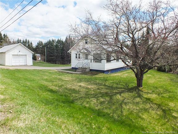 2nd image of 4641 Juniper Rd