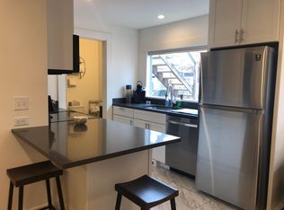 120 Park St #1, Burlington, VT 05401