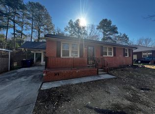 2131 Dandridge Dr, Raleigh, NC 27610