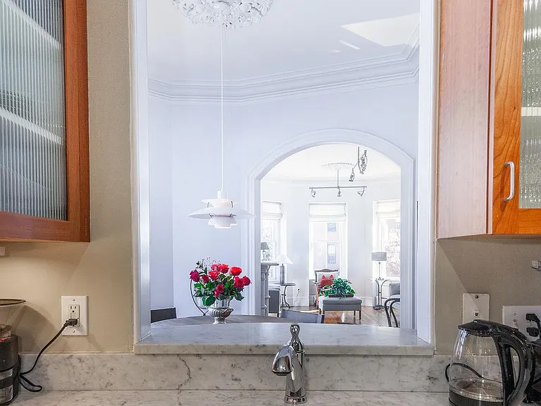 495 Columbus Ave #2 — Photo 10
