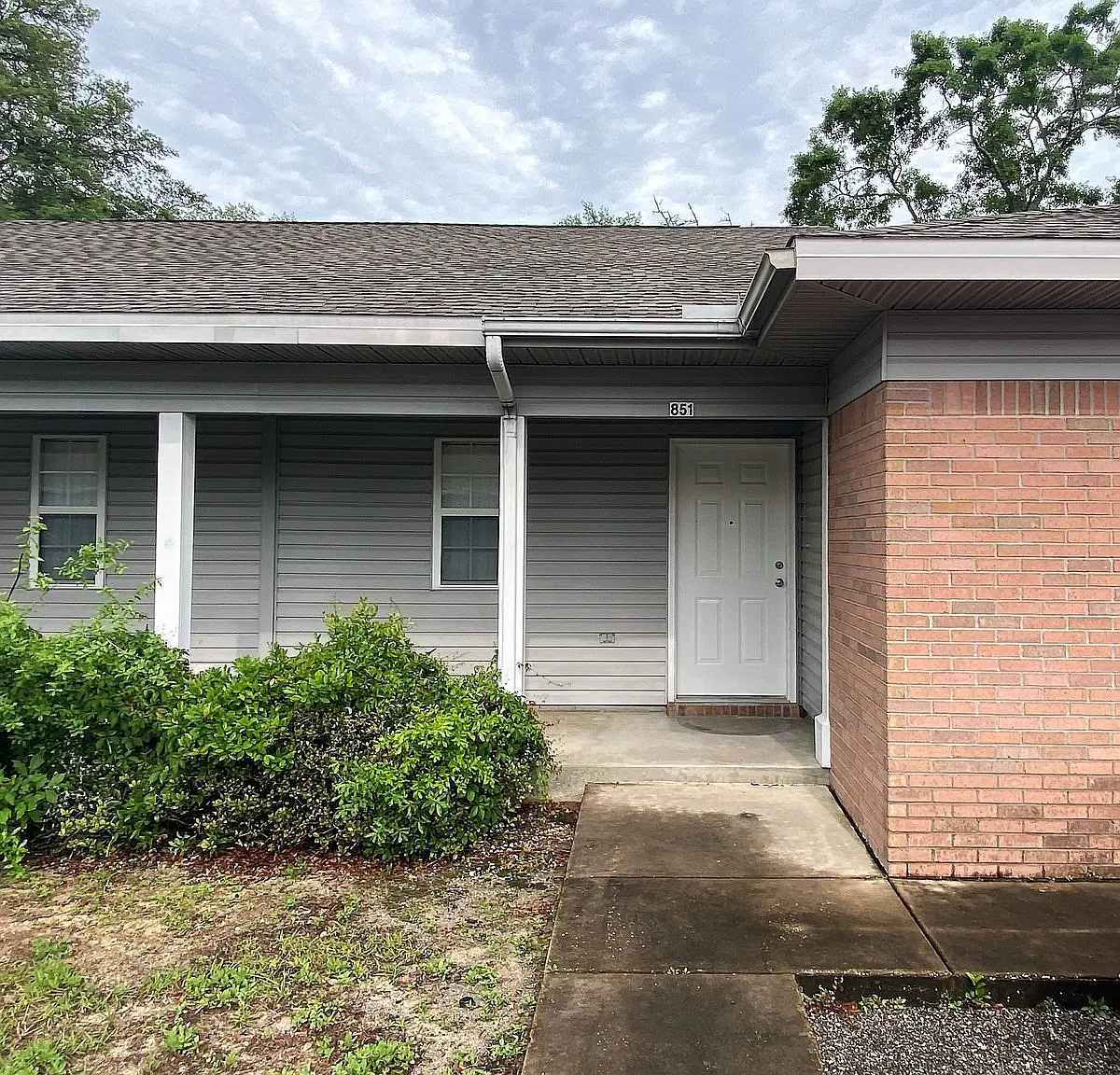 851 Radford Court — Photo 1
