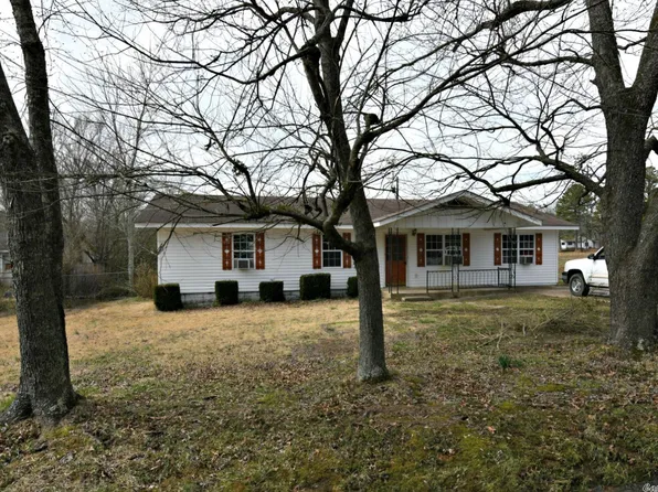 107 Luna St, Mena, AR 71953