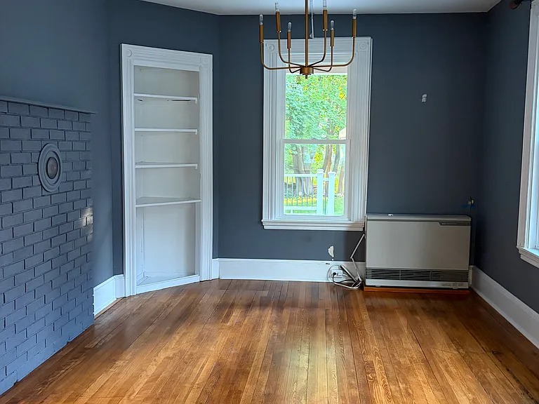 37 Kelley St — Photo 8