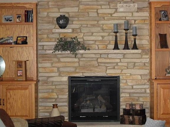 Gas fireplace