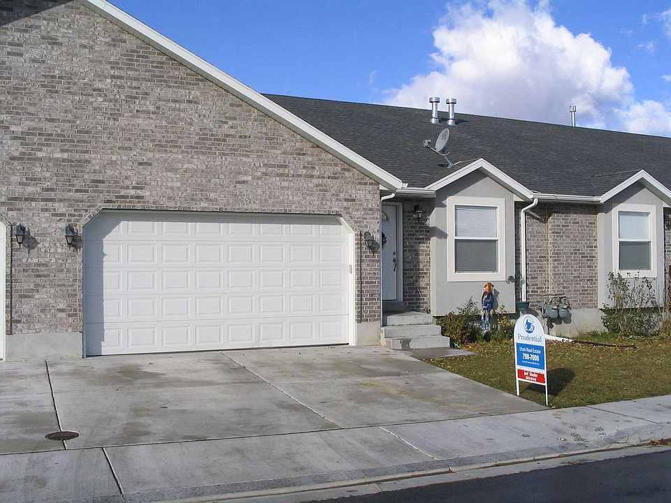Spacious TwinHome