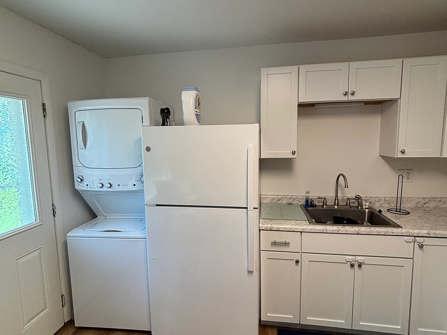 3 bed, 1350 sqft, $1,600 — Photo 4