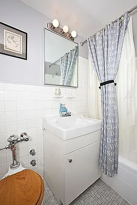 Sold by Kian Realty | media 19