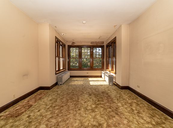 4th image of 5133 W Carmen Ave