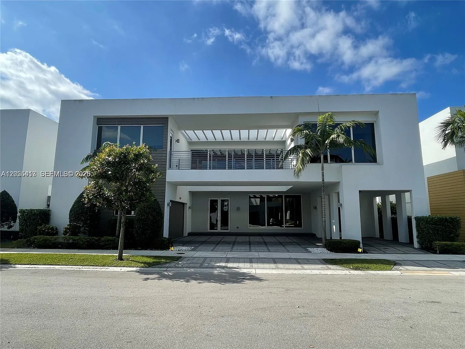 Doral Commons Residential — Photo 3