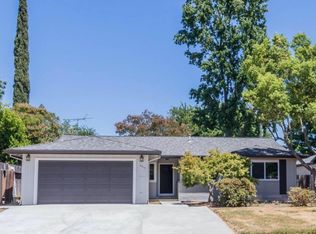 2913 Occidental Dr, Sacramento, CA 95826