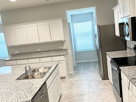 4th image of 8836 Doverglen Dr
