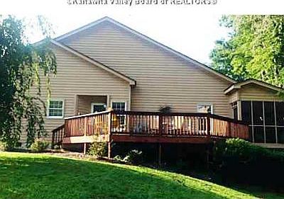 1st image of 203 Oakbridge Dr
