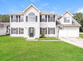 3549 Salem Glen Rd, Lithonia, GA 30038