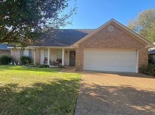 895 Windward Dr, Richland, MS 39218
