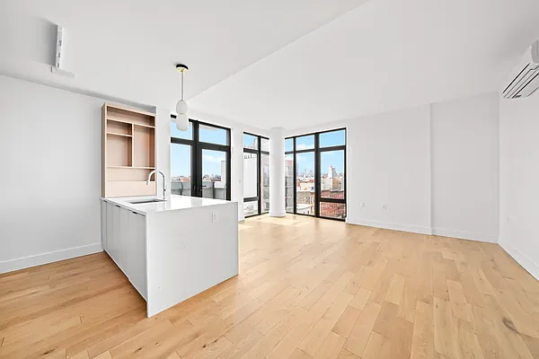 Rented by Nooklyn NYC LLC | media 44