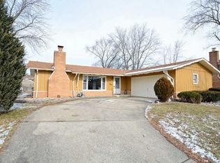 6038 Avalon Ave, Oak Forest, IL