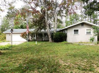 269 Pinecrest Dr, Gaylord, MI 49735