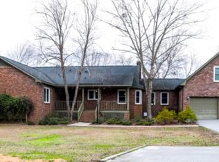 2436 Waterfront Dr, Florence, SC 29501