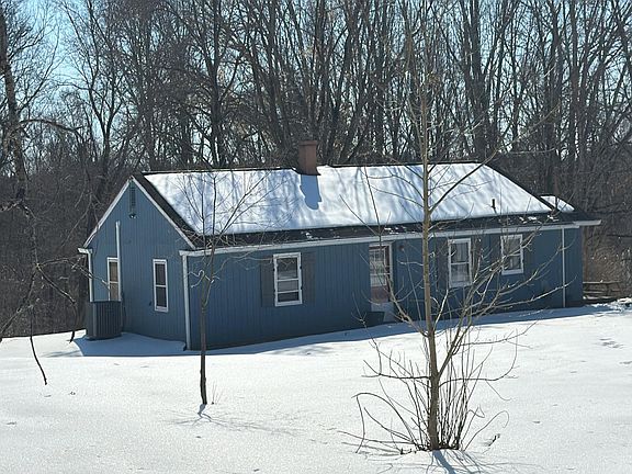 2nd image of 5281 Green Bridge Rd