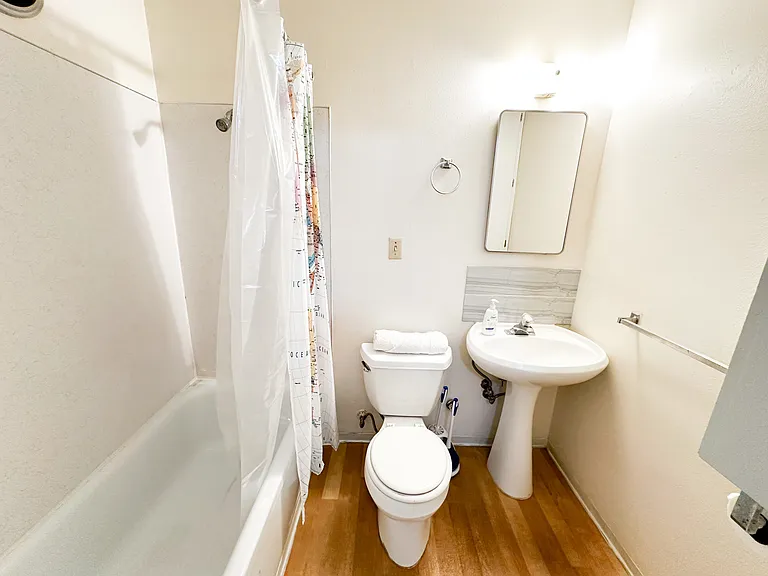 2500 N 45th St #2 — Photo 9