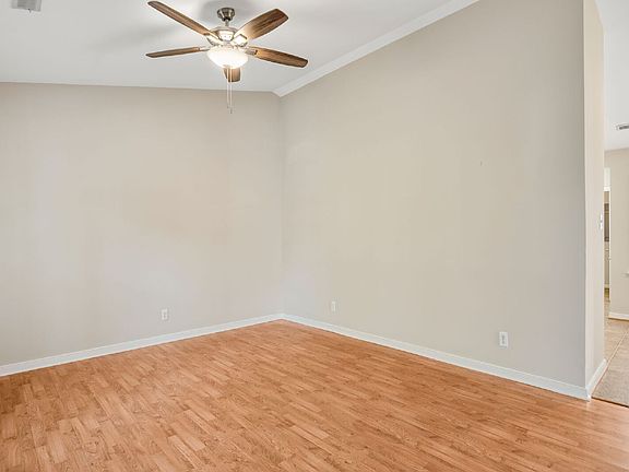 5th image of 2520 Hickory Knoll Ln
