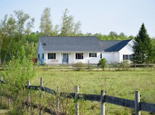 63 Gurn Springs Rd, Gansevoort, NY 12831