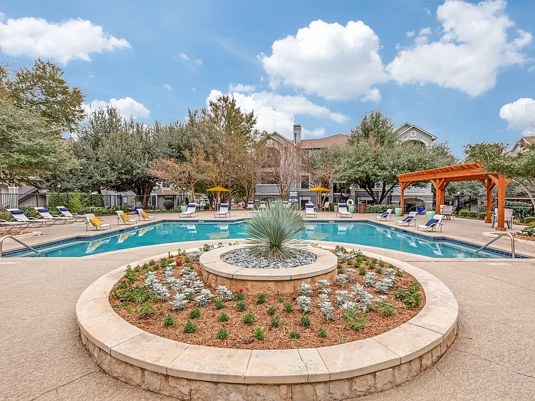 Sycamore Springs — Photo 19