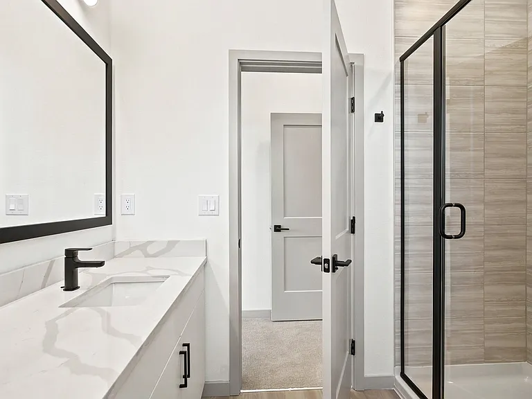 University Hills Townhomes — Photo 50