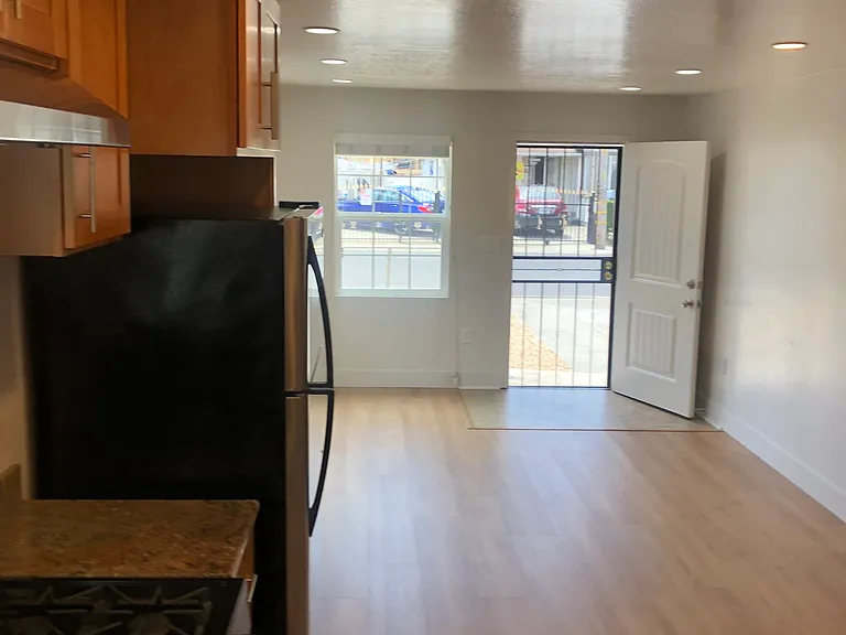 2801A Brook Way — Photo 4
