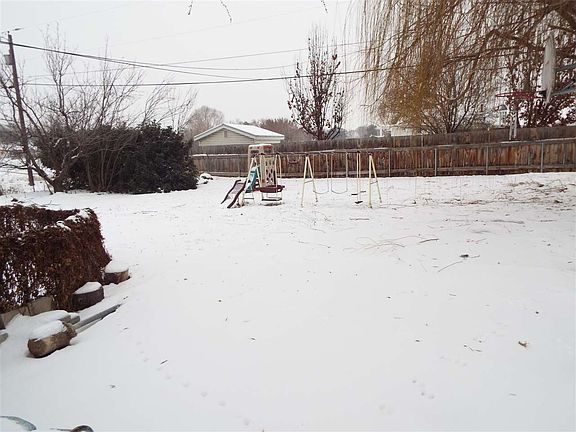 2nd image of 317 W Ash St