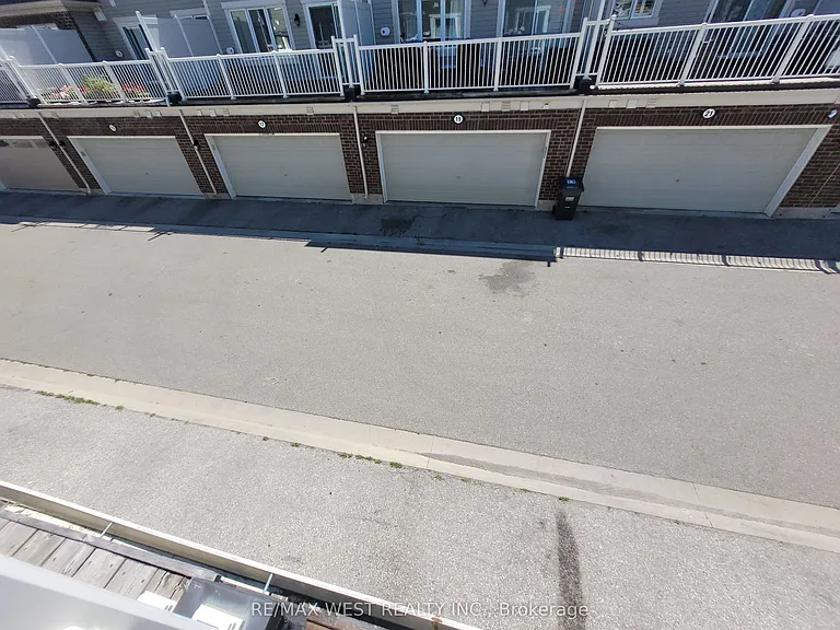 21 Billiter Rd W — Photo 7