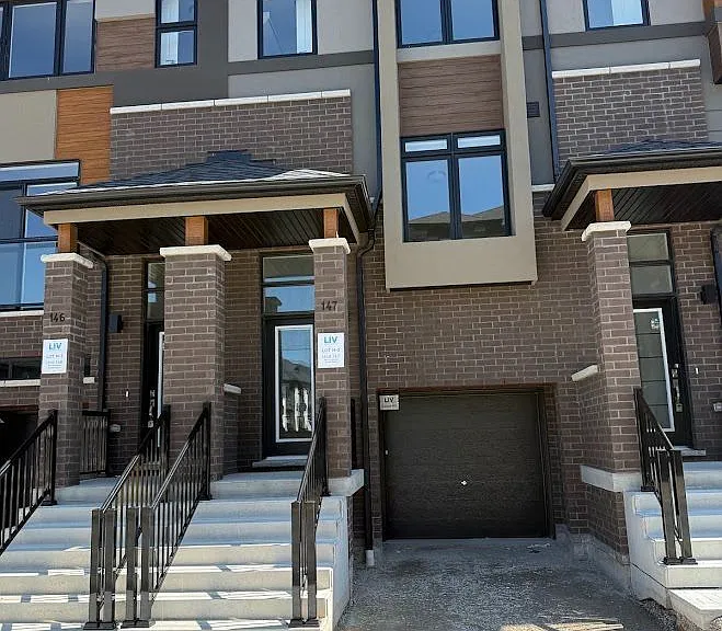660 Colborne St W #147 — Photo 1