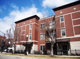 756 W 14th St APT 203, Chicago, IL 60607