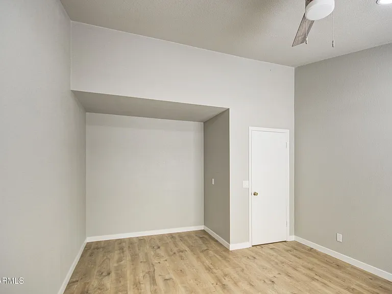 1600 N Saba St #169 — Photo 15