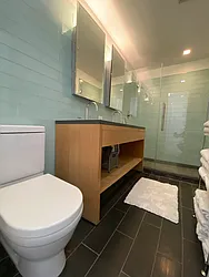 Rented by R New York