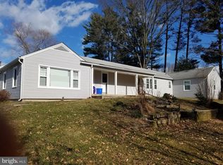 5 Piping Rock Dr, Silver Spring, MD 20905