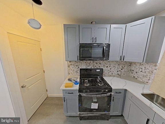 4th image of 2517 N Corlies St