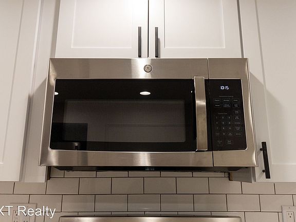 5th image of 1714 N Spaulding Ave #9458214