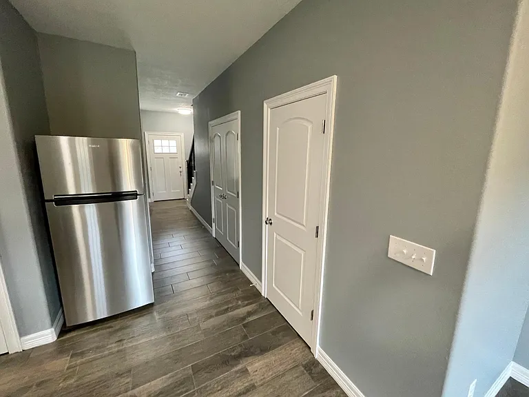 7918 N Kilarney Dr #1-4 — Photo 5